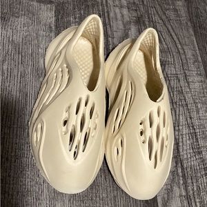 Womens adidas Yeezy  , size 7 only worn once .